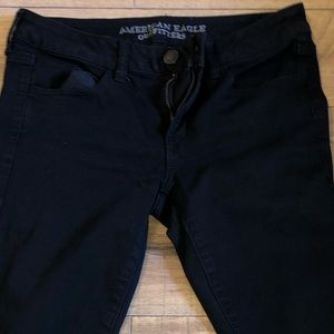 Black American Eagle Skinny Jeans